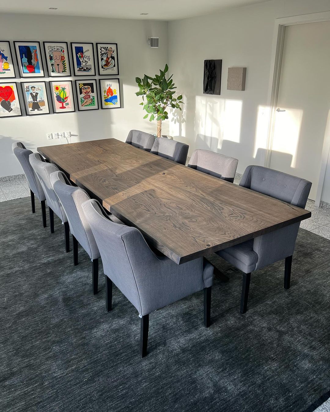 Eva Extending Dining Table in Charcoal Oak | S10Home