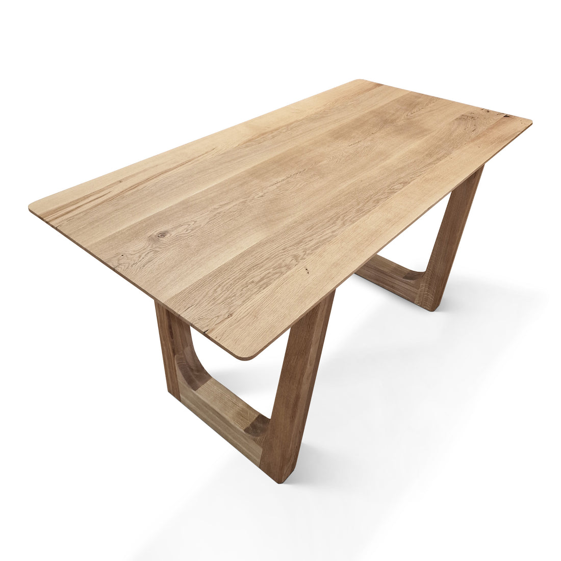 Mesa de comedor extensible de Lilian en roble sólido