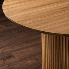 Chiara Oak Round Dining Table |S10Home