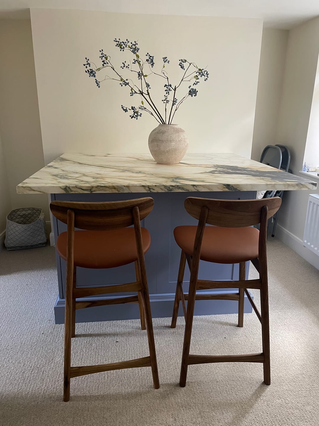 Eva Walnut Bar Stool | S10Home